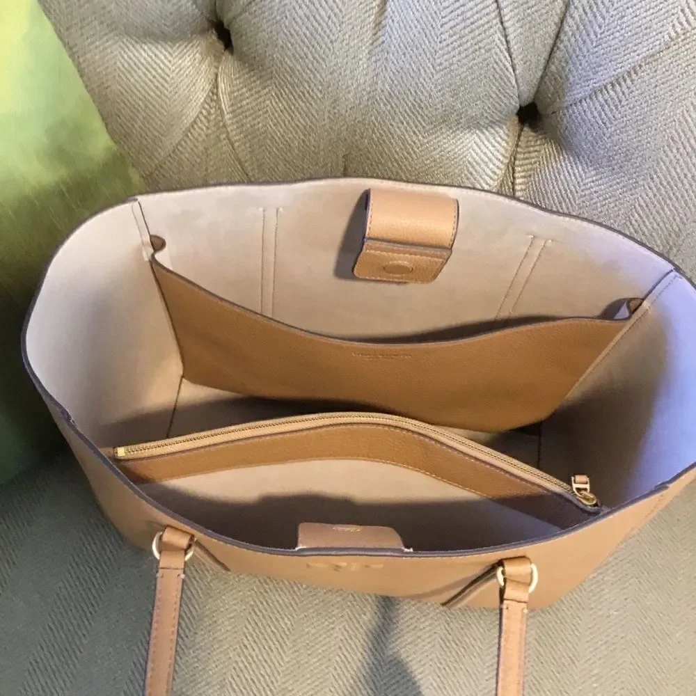 TORY BURCH CARTER TOTE LAPTOP TRAVEL SHOPPING OFFICE TIRAMISU